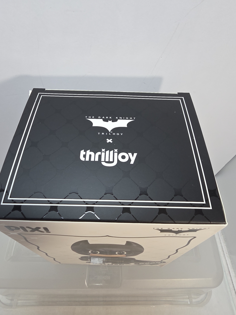 Thrilljoy Pix!  Batman Common/ Hero The Dark Knight Trilogy LE 9999 Pieces (CU) - Picture 3 of 7